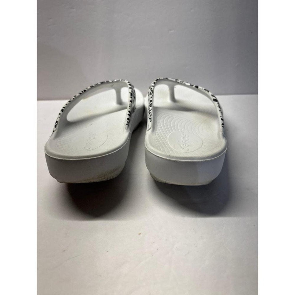 Oofos White & Black Orthodic Flip Flops (sz. 8W) - Picture 2 of 7